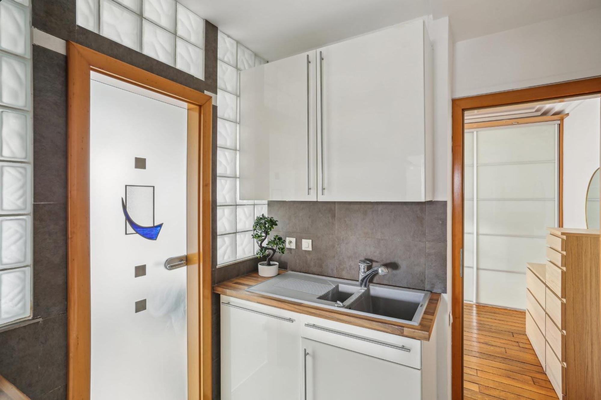 Apartment Arc De Triomphe - Lauriston 1bdr Paris